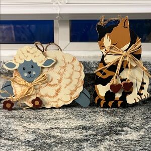 Cute Sheep and Cat Wooden Decor